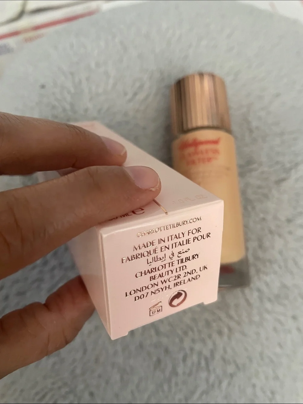 Charlotte Tilbury Hollywood Flawless Filter - Warm Cream Tone